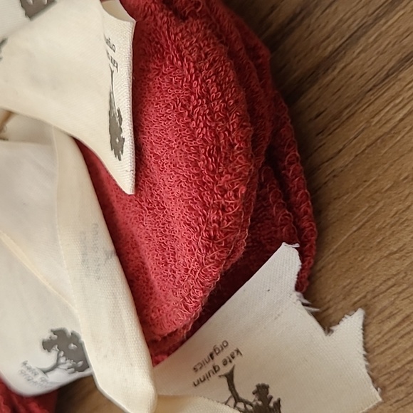 Kate Quinn Organics wash cloths - Picture 3 of 3